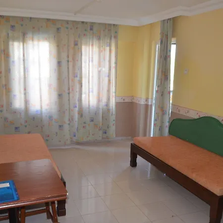 كلوب صَن سِت 3* مرمريس