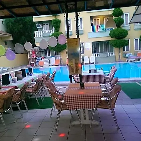 Club Sunset Ξενοδοχείο με διαμερίσματα 3*
