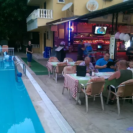 Apart-hotel Club Sunset