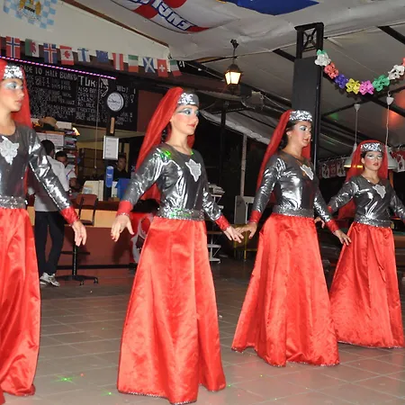 Apart-hotel Club Sunset 3*