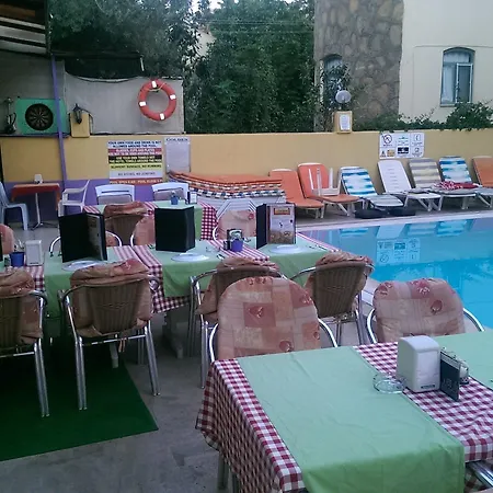 Apart-hotel Club Sunset 3*