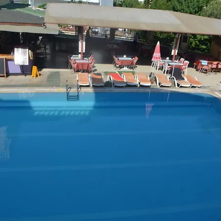 Club Sunset Apart-hotel 3*