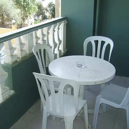 Club Sunset Apart-hotel 3*