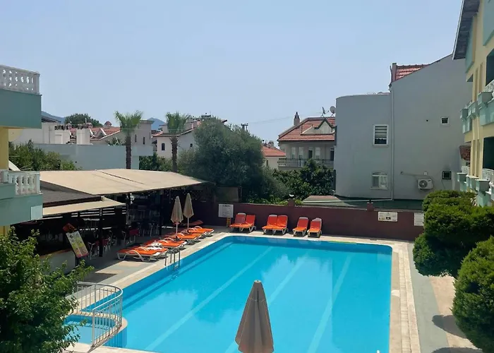 Club Sunset Apartmanhotel
